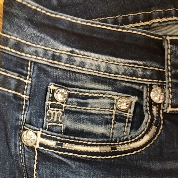 Gorgeous Long Miss Me Standard Flare Jeans With 35.5"  Inseam - Picture 8 of 9